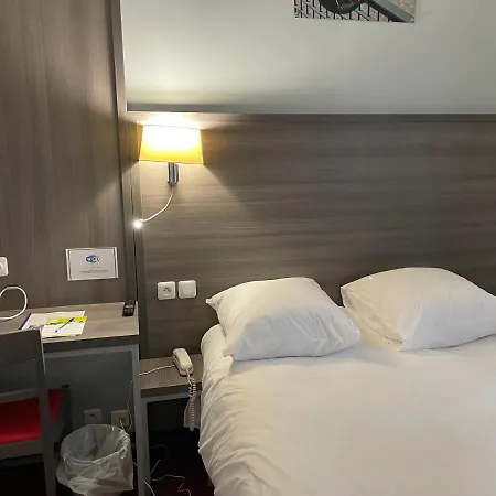 Hipotel Lilas Gambetta Hotel París