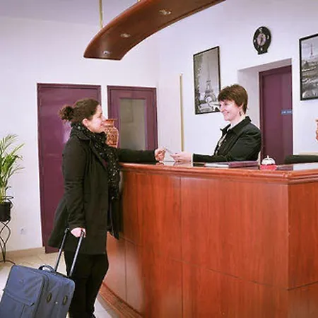 Hipotel Lilas Gambetta 3* París