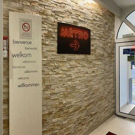 Lilas Gambetta Hotel