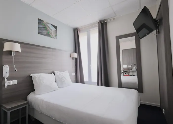 Отель Lilas Gambetta