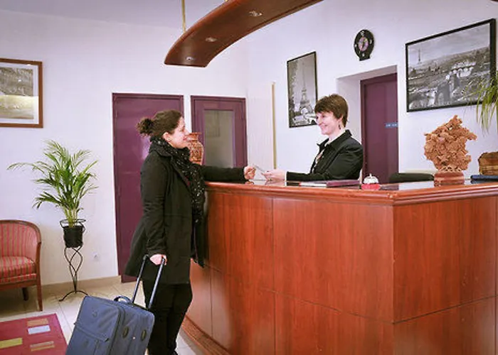 Lilas Gambetta 3* Париж