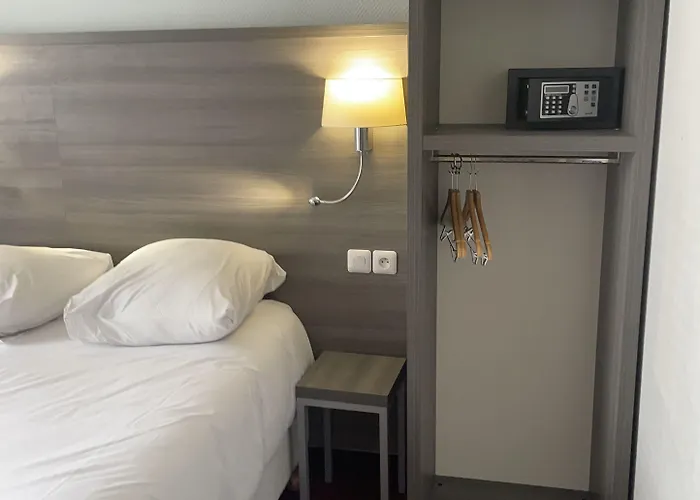 Lilas Gambetta 3* Париж