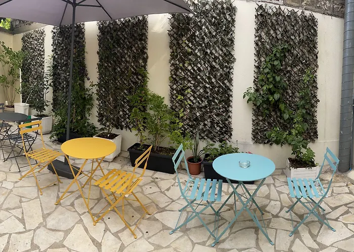 Lilas Gambetta Париж