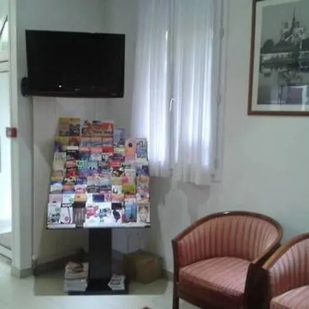 Hotel Lilas Gambetta